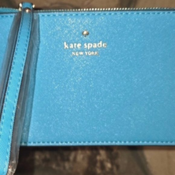 Kate Spade Women's Slim Wristlet Fresh Air Size 8"x4.5" Teal Cow Leather Wallet - Picture 2 of 10